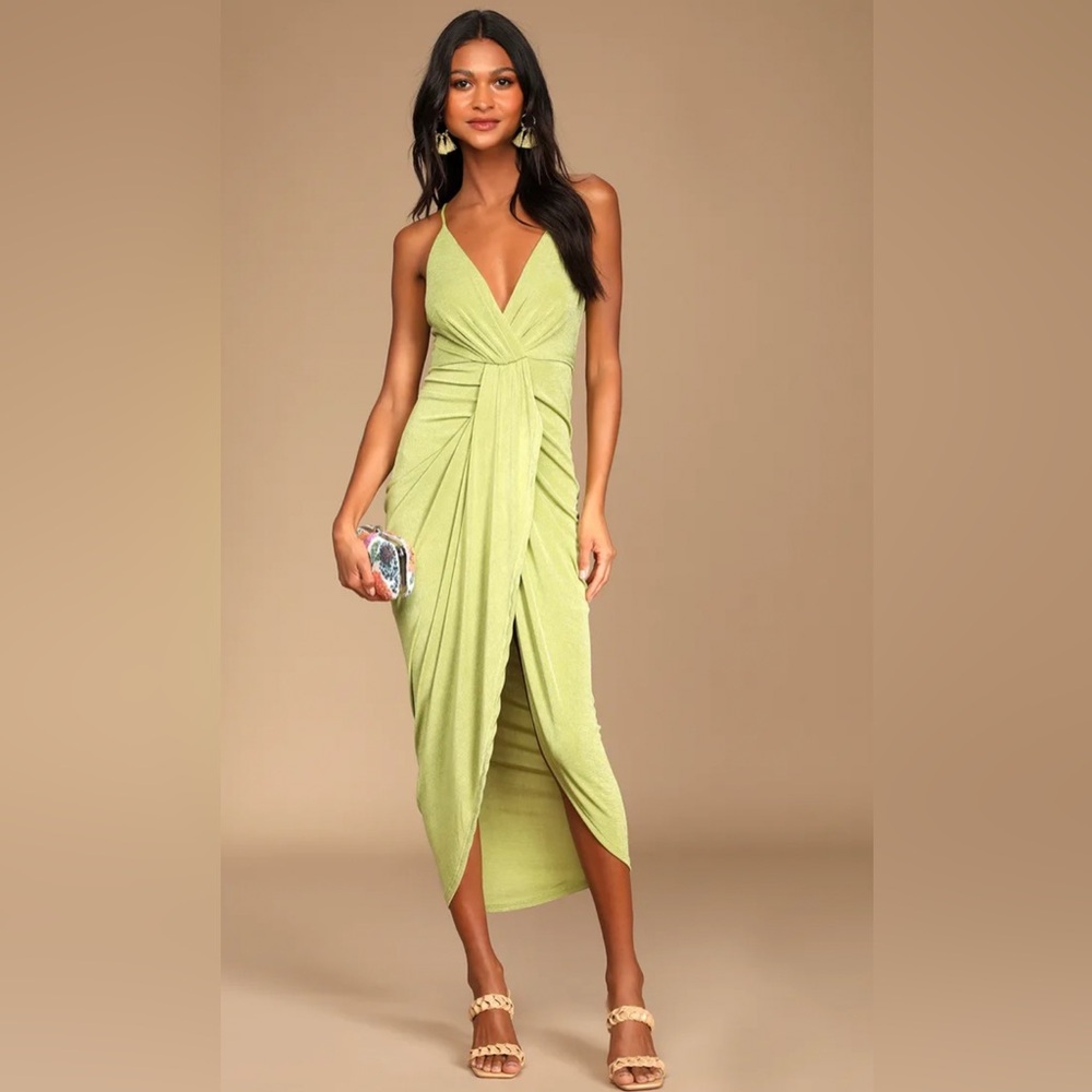 Lulu’s green cocktail wrap dress size small 2/4
